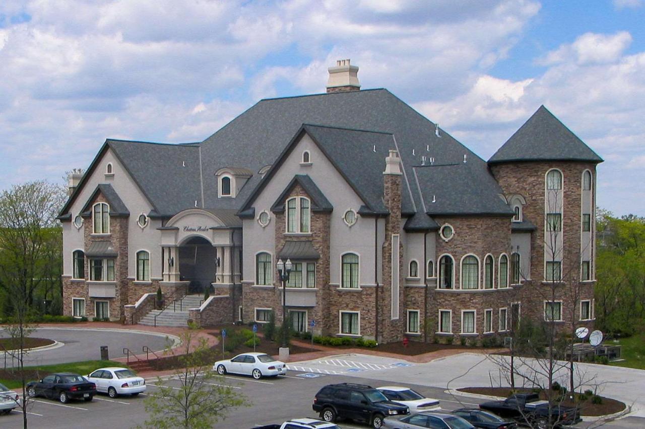 Chateau Avalon Kansas City Exterior photo